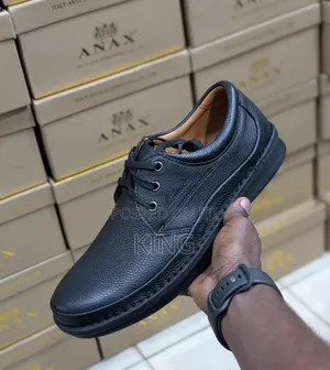 Cosmopolitan Clarks Shoes
