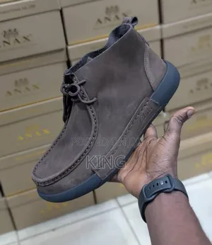 Finix Clarks Shoes
