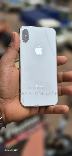 Apple iPhone X 256 GB White