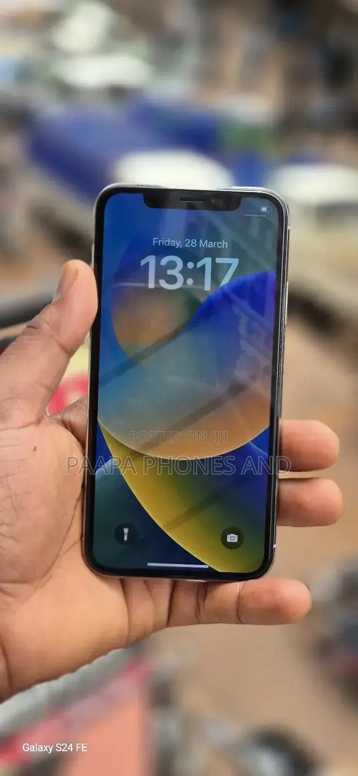 Apple iPhone X 256 GB White