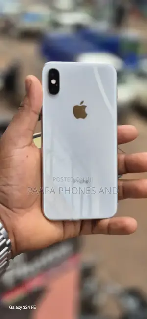 Apple iPhone X 256 GB White