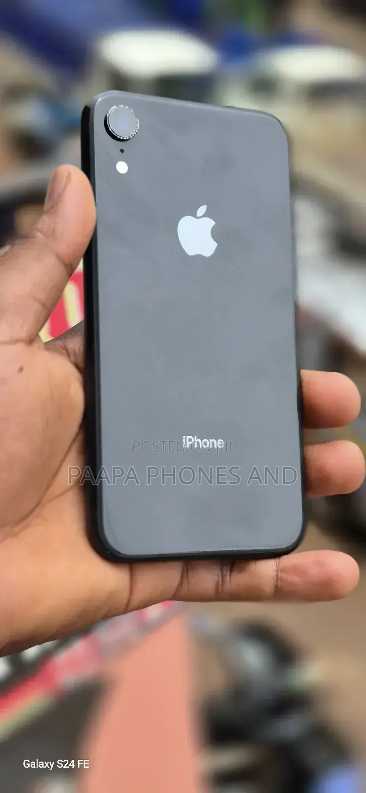 Apple iPhone XR 64 GB Black
