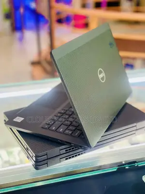 Laptop Dell Latitude 7300 8GB Intel Core I5 SSHD (Hybrid) 512GB