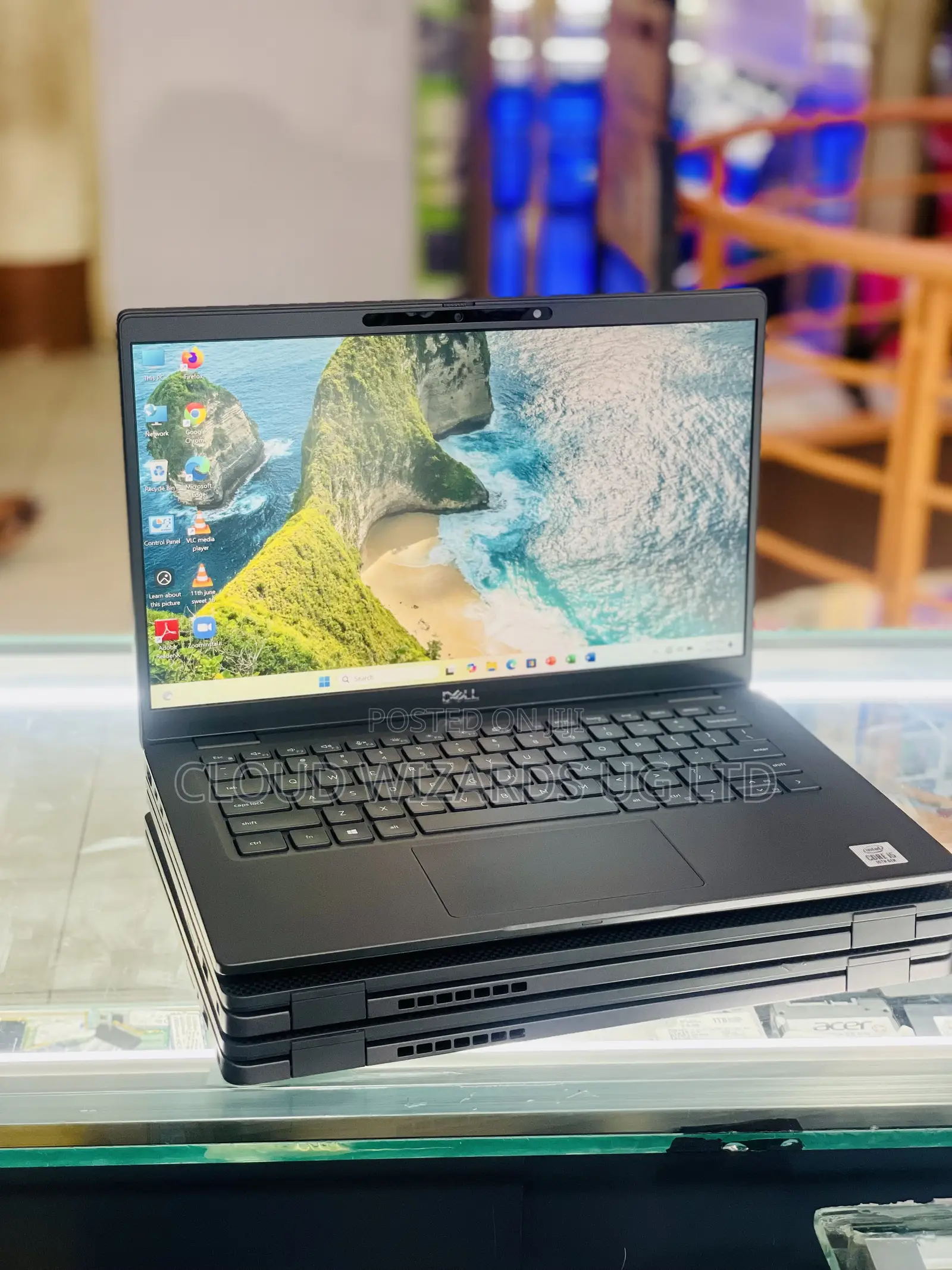 Laptop Dell Latitude 7300 8GB Intel Core I5 SSHD (Hybrid) 512GB