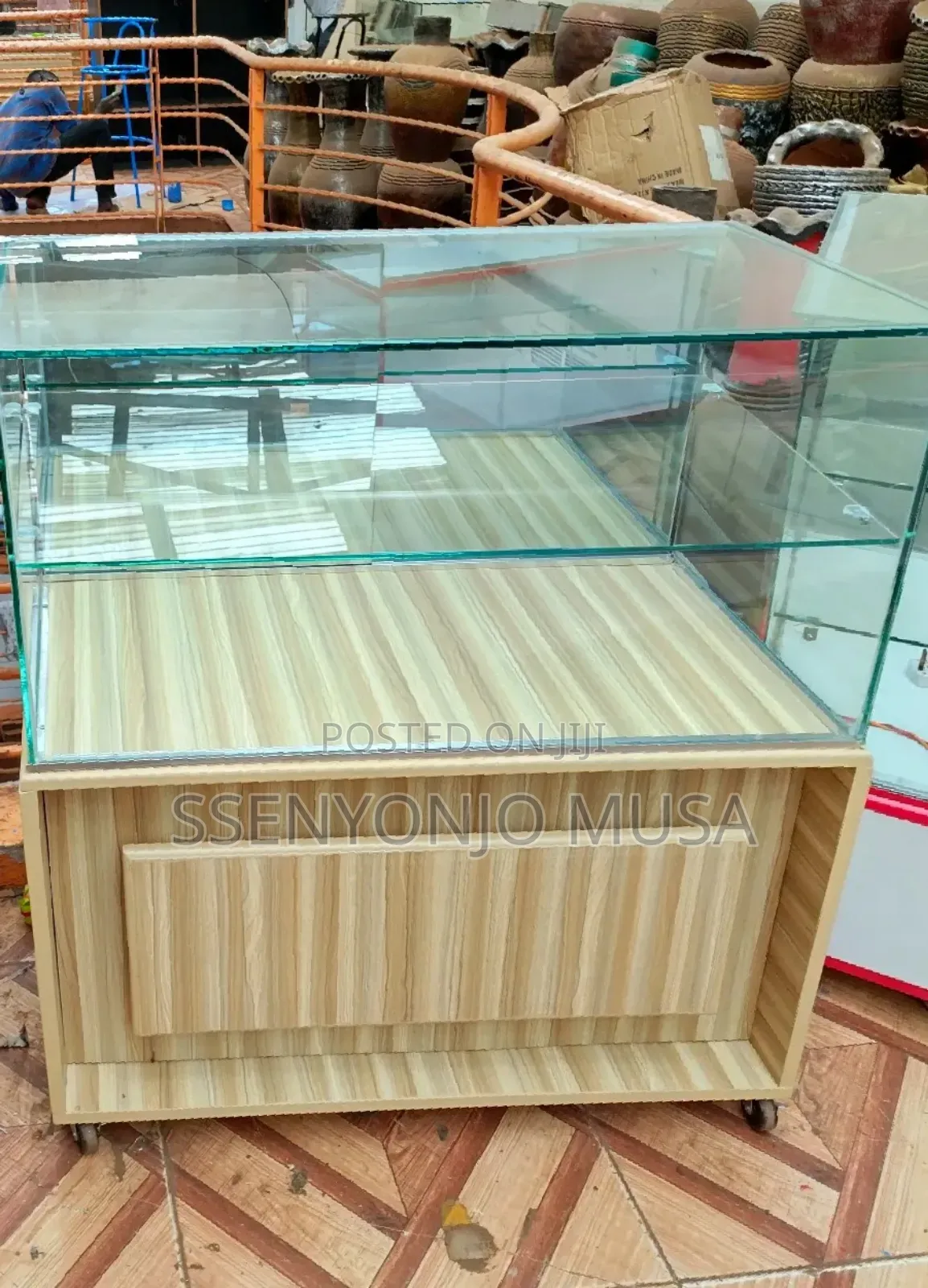 Secure Display Counter 3x1x2ft 2-Layer With Lock and Safe -