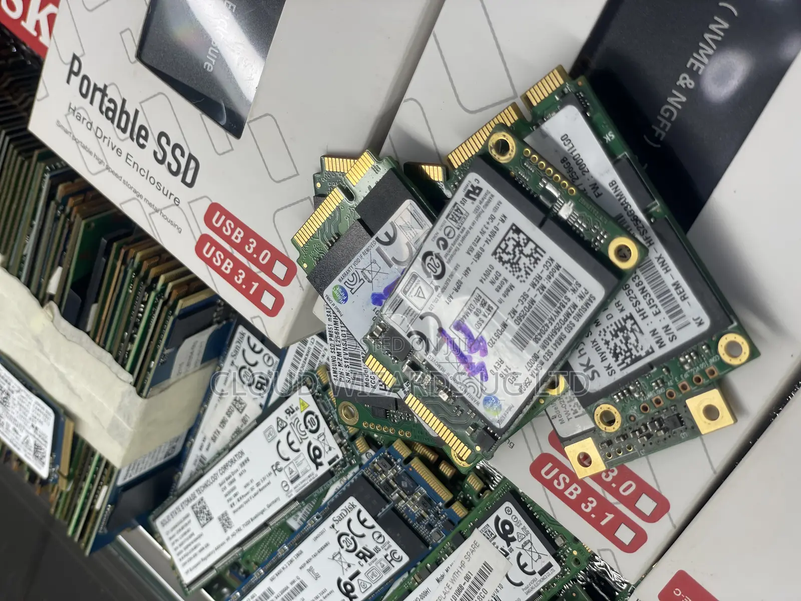 256 M Sata SSDS