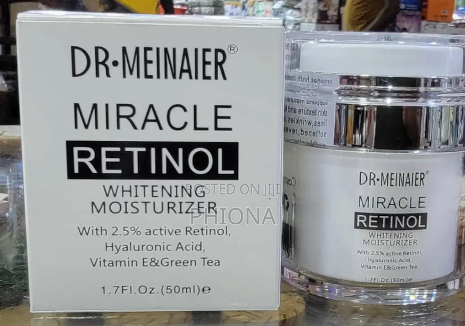 Miracle Retinol Whitening Moisturiser