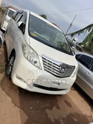Toyota Alphard 2010 White