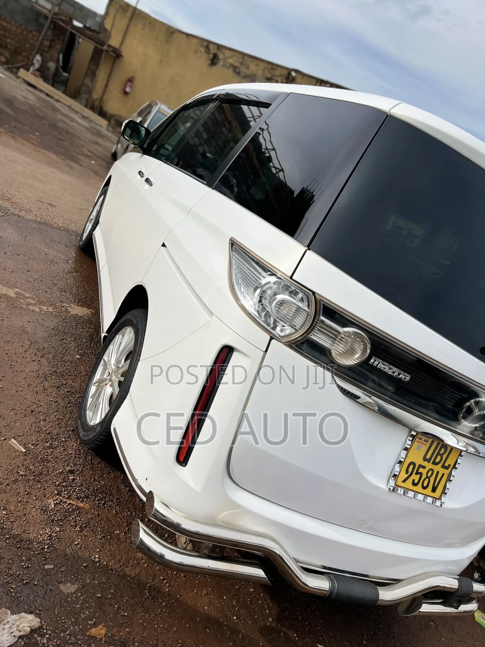 Mazda Biante 2008 White