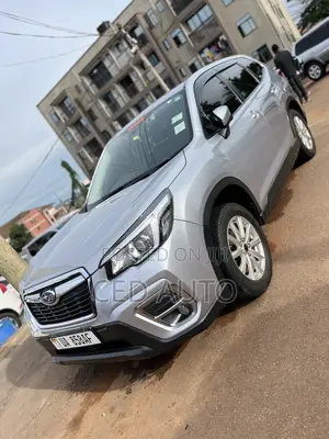 Subaru Forester 2018 Silver