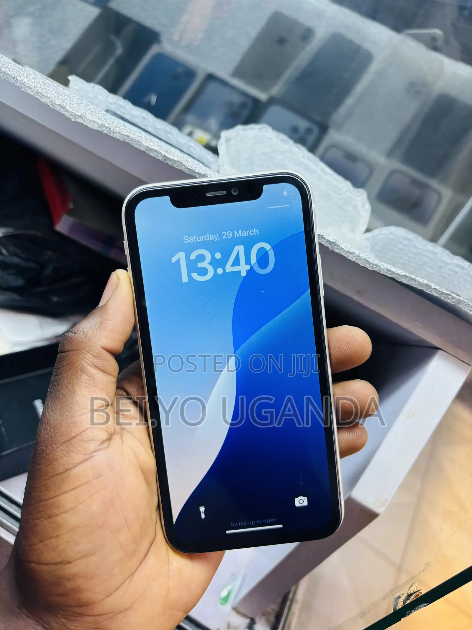 Apple iPhone 11 128 GB White