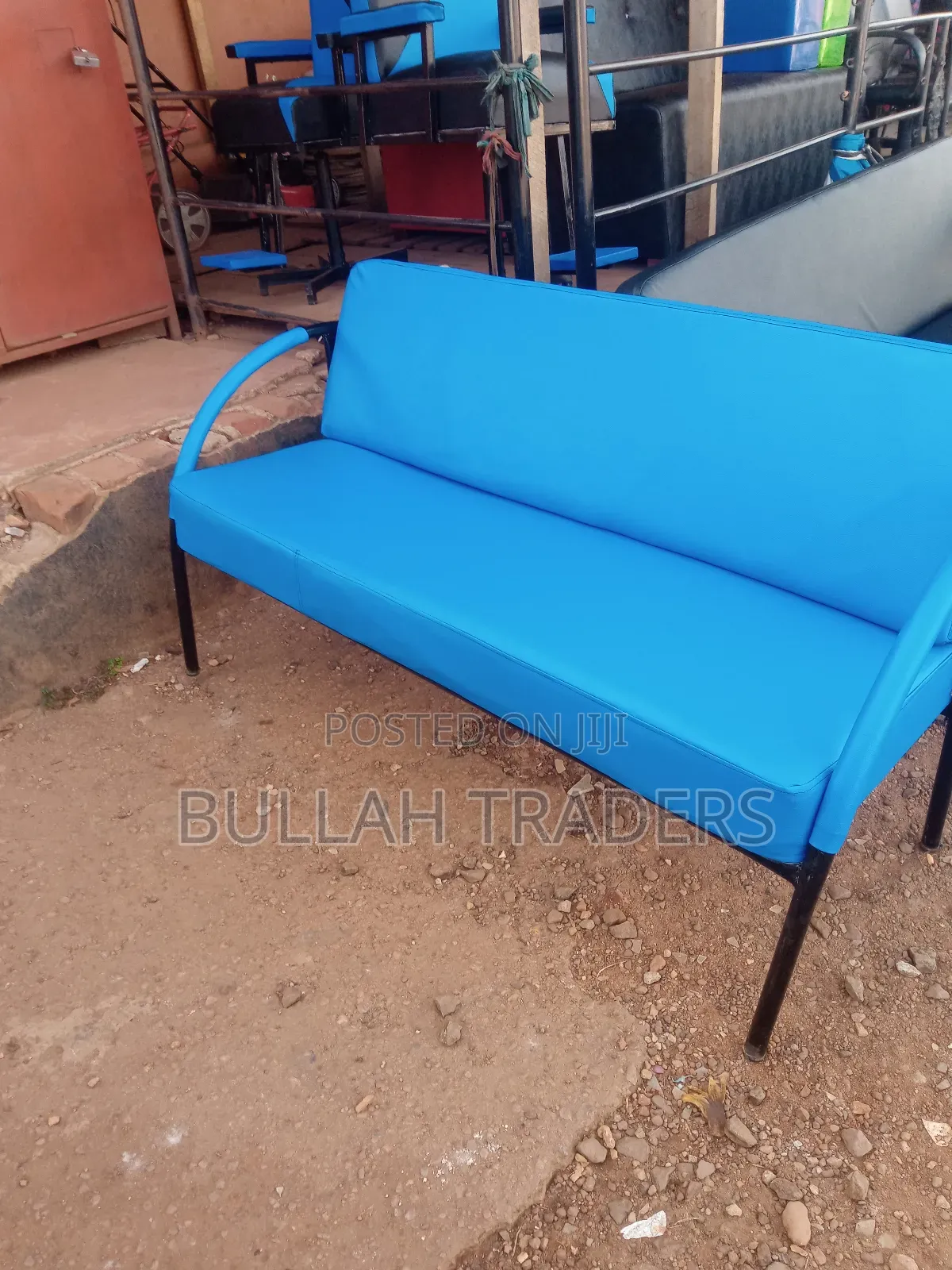 Saloon Waiting Chair Simple