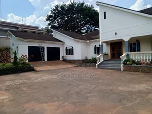 4bdrm Bungalow in Kololo Property, Central Division for rent