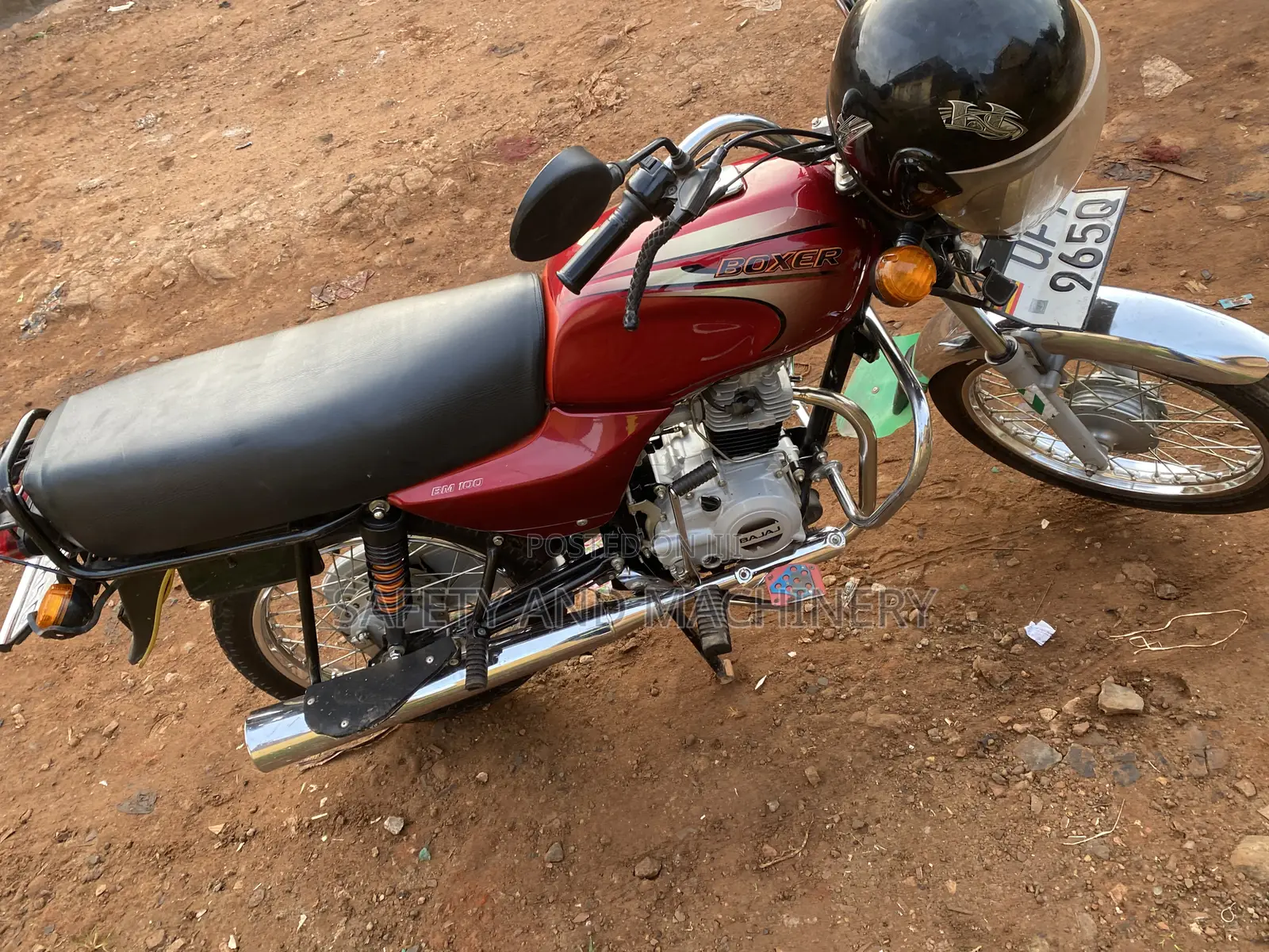 Bajaj Boxer 100 2023 Red