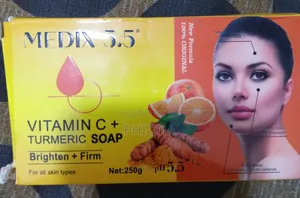 Medix Vitamin C+ Tumeric Soap