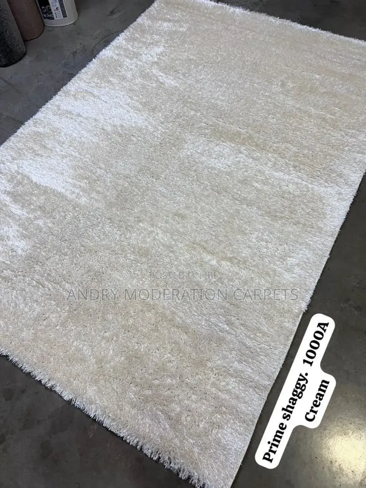 Pure White Fluffy Centre Rugs