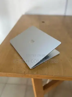 New Laptop Microsoft Surface Laptop Go 8GB Intel Core I5 SSD 256GB