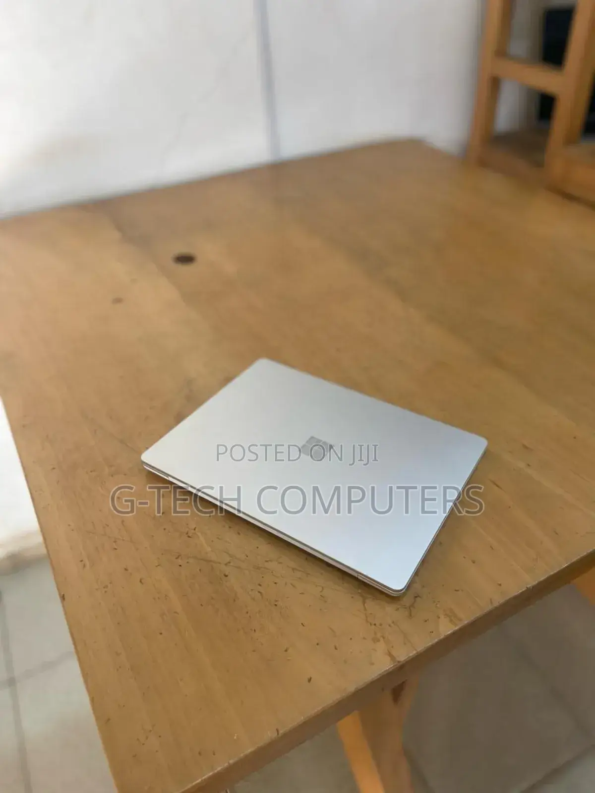 New Laptop Microsoft Surface Laptop Go 8GB Intel Core I5 SSD 256GB