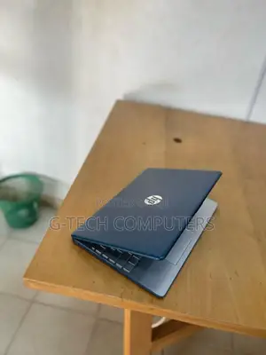 New Laptop HP Stream Notebook 8GB Intel Core I7 SSD 256GB