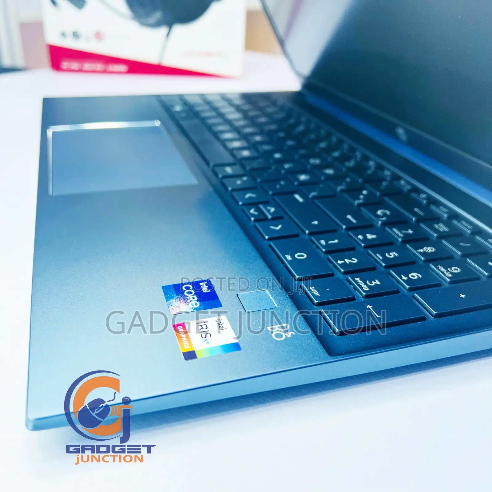 New Laptop HP Pavilion 15 8GB Intel Core I5 SSD 512GB