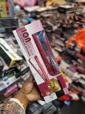 Hair Iron (Yb-8825)