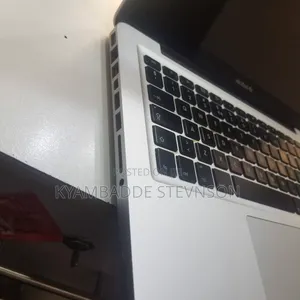 Laptop Apple MacBook Pro 2011 4GB Intel Core 2 Duo HDD 500GB