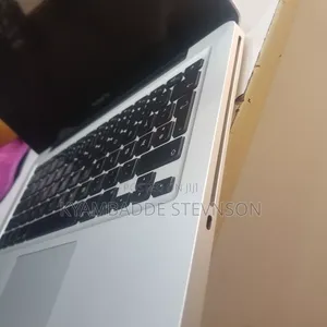 Laptop Apple MacBook Pro 2011 4GB Intel Core 2 Duo HDD 500GB
