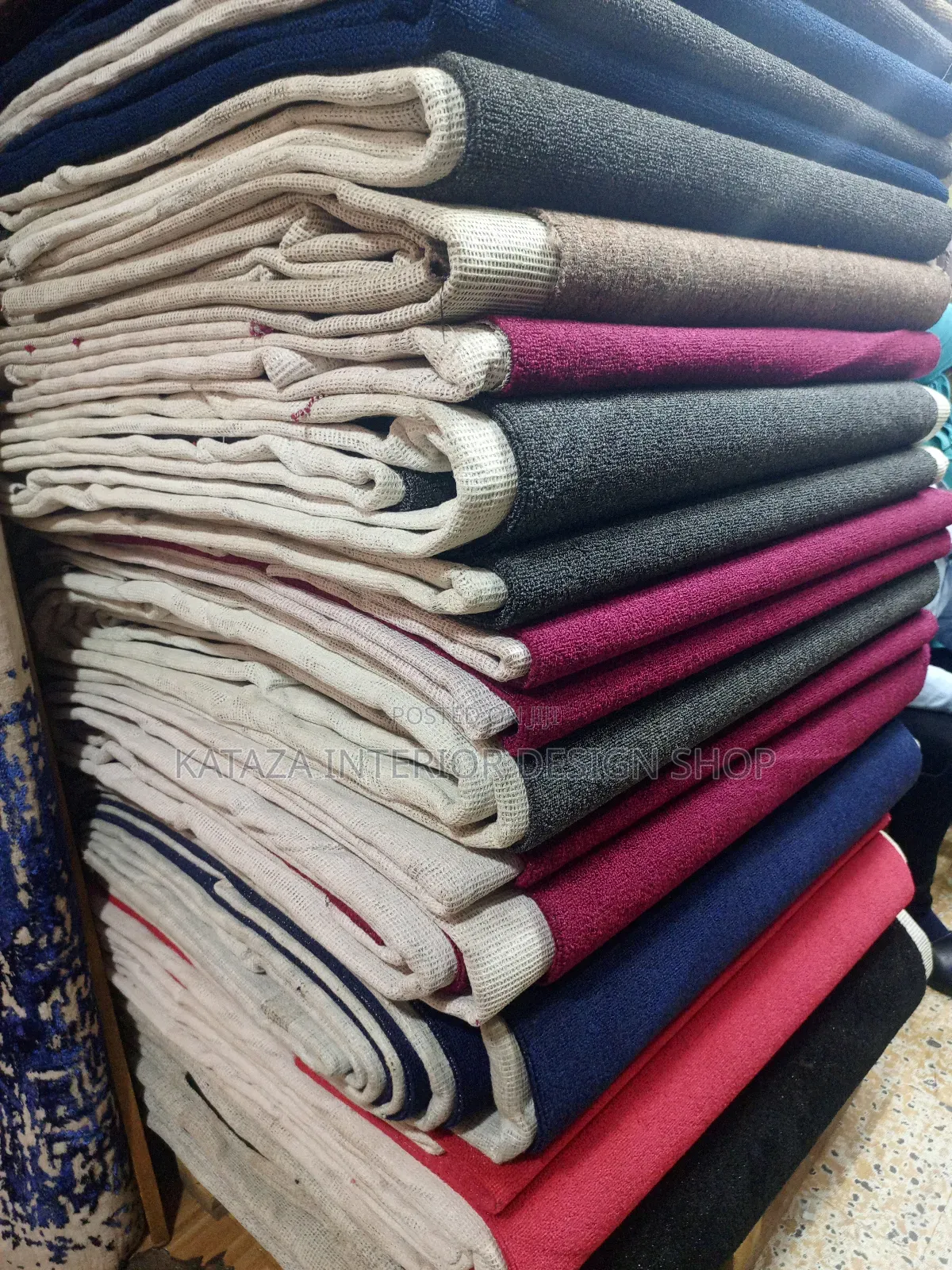 Cleanable Woolen Carpets