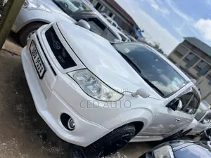 Subaru Forester 2010 White