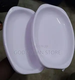 Plastic Oval Plates 12pcs (White)