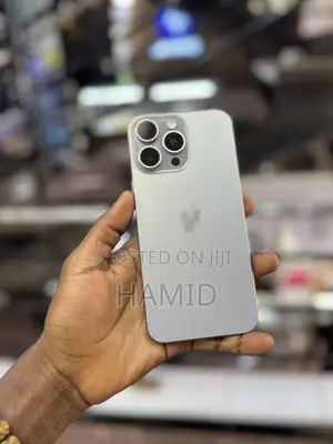 Apple iPhone 15 Pro Max 256 GB