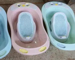 Peach Penguin Bath Support