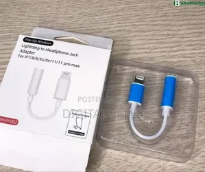 Lightning to 3.55mm Audio Adapter