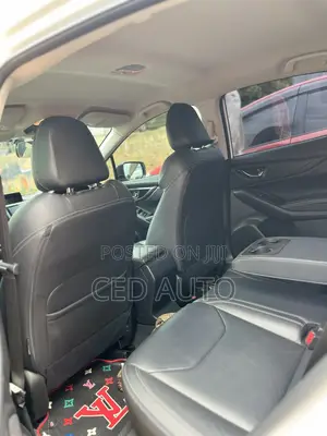 Subaru Legacy 2017 White