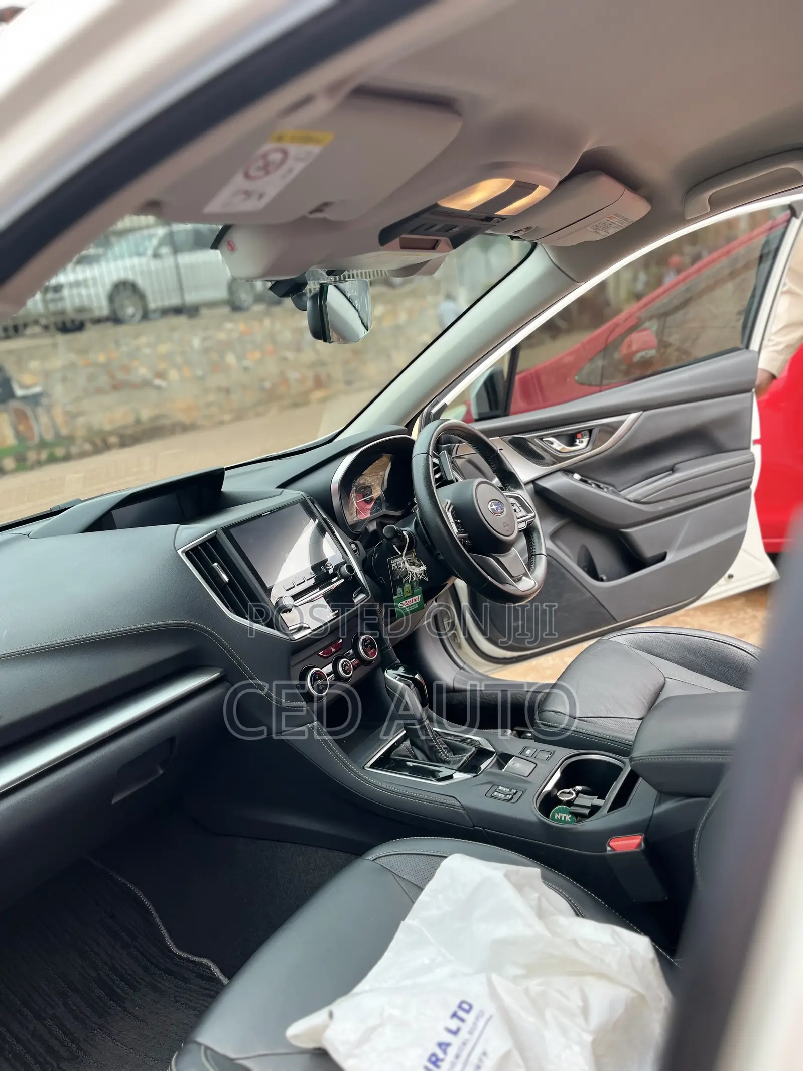 Subaru Legacy 2017 White
