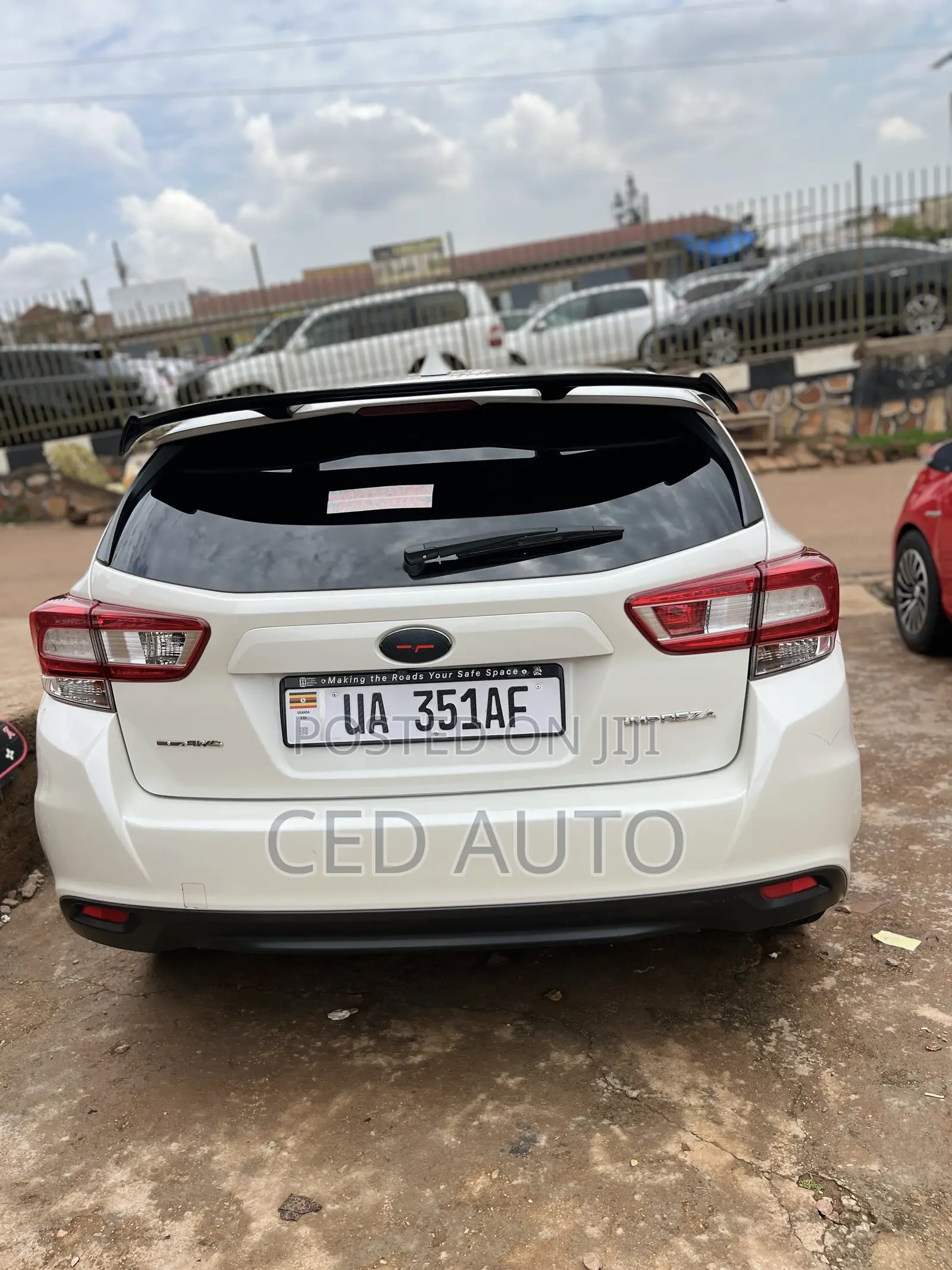 Subaru Legacy 2017 White
