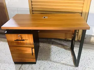 Office Desk (Metallic Stand)