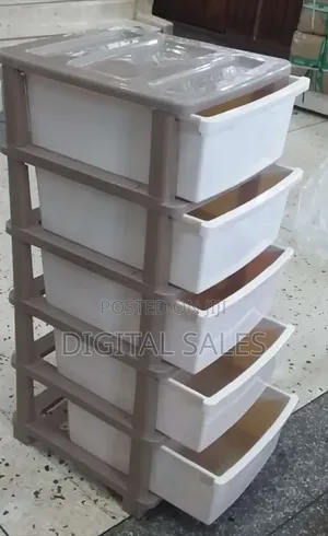 Simple Plastic Cabinet