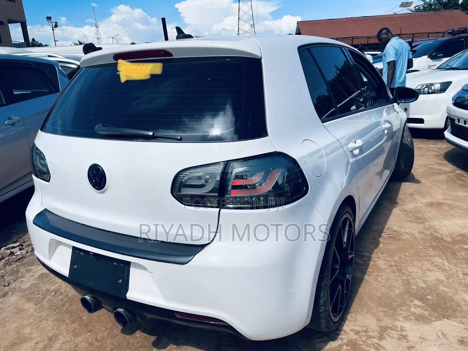 Volkswagen Golf 2011 White