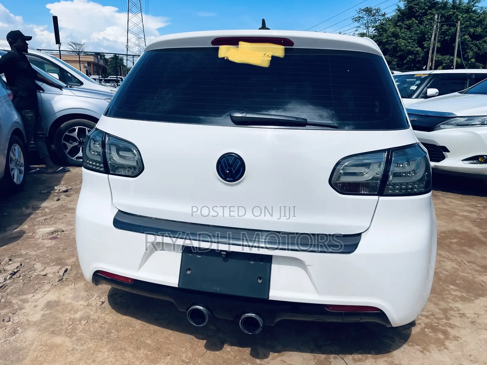 Volkswagen Golf 2011 White
