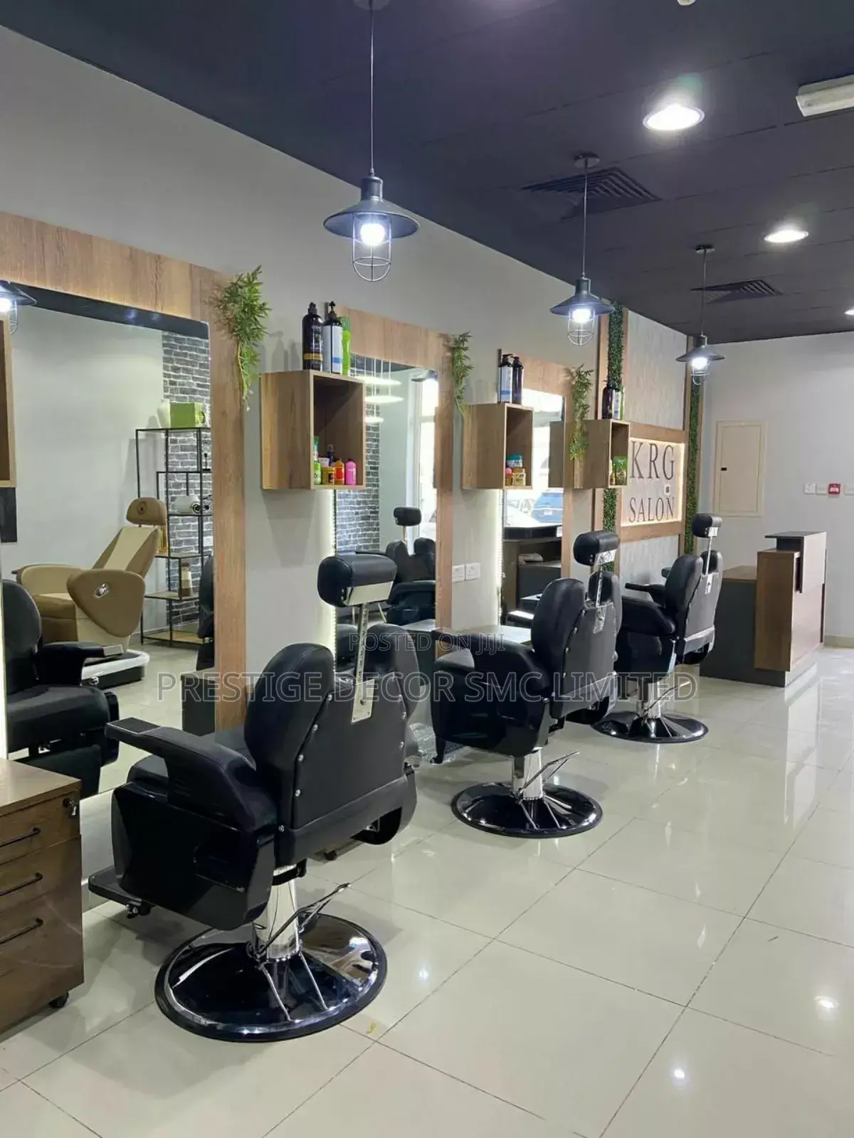 Most Modern Salon Designz