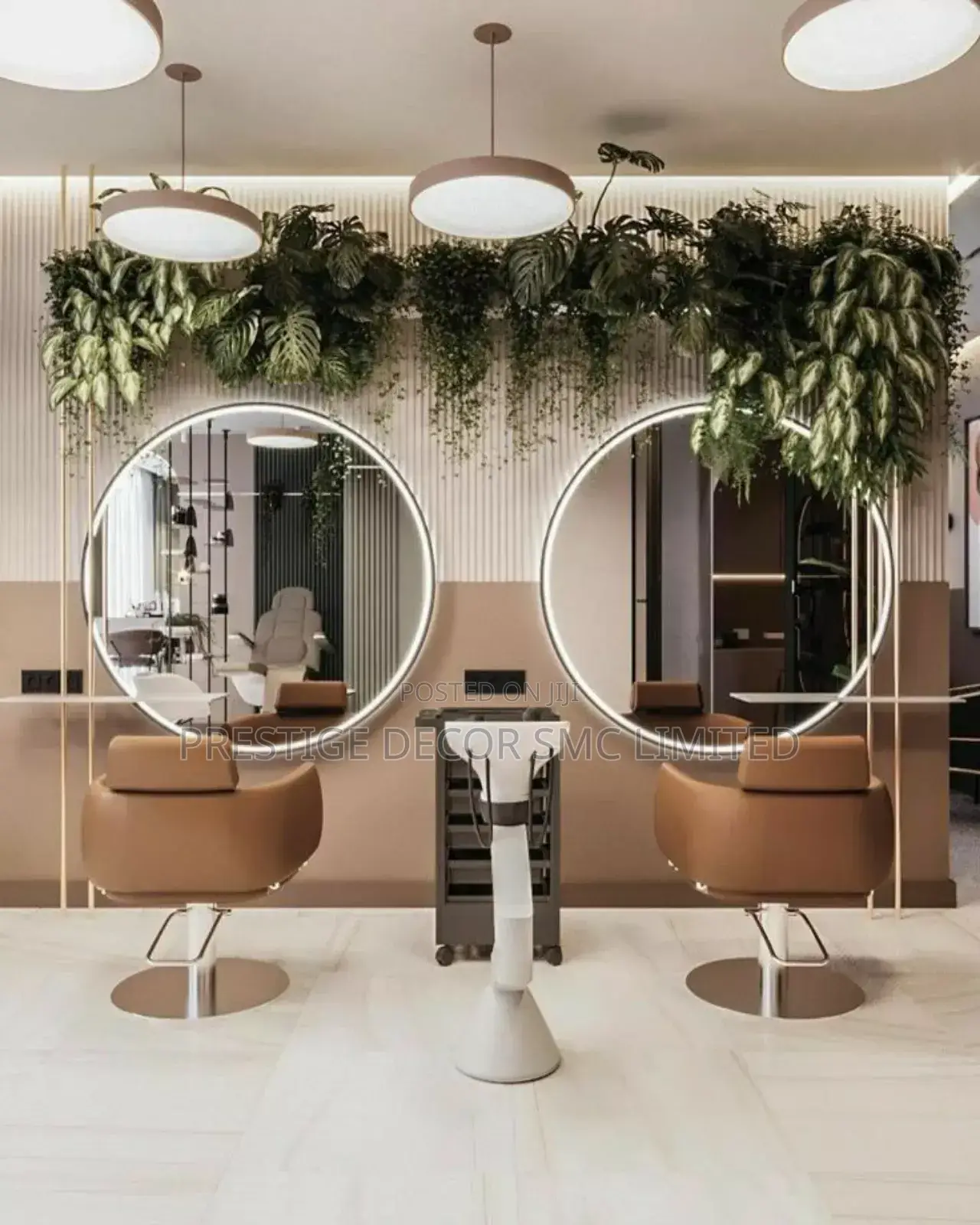 Exective Saloon of the Year Decor