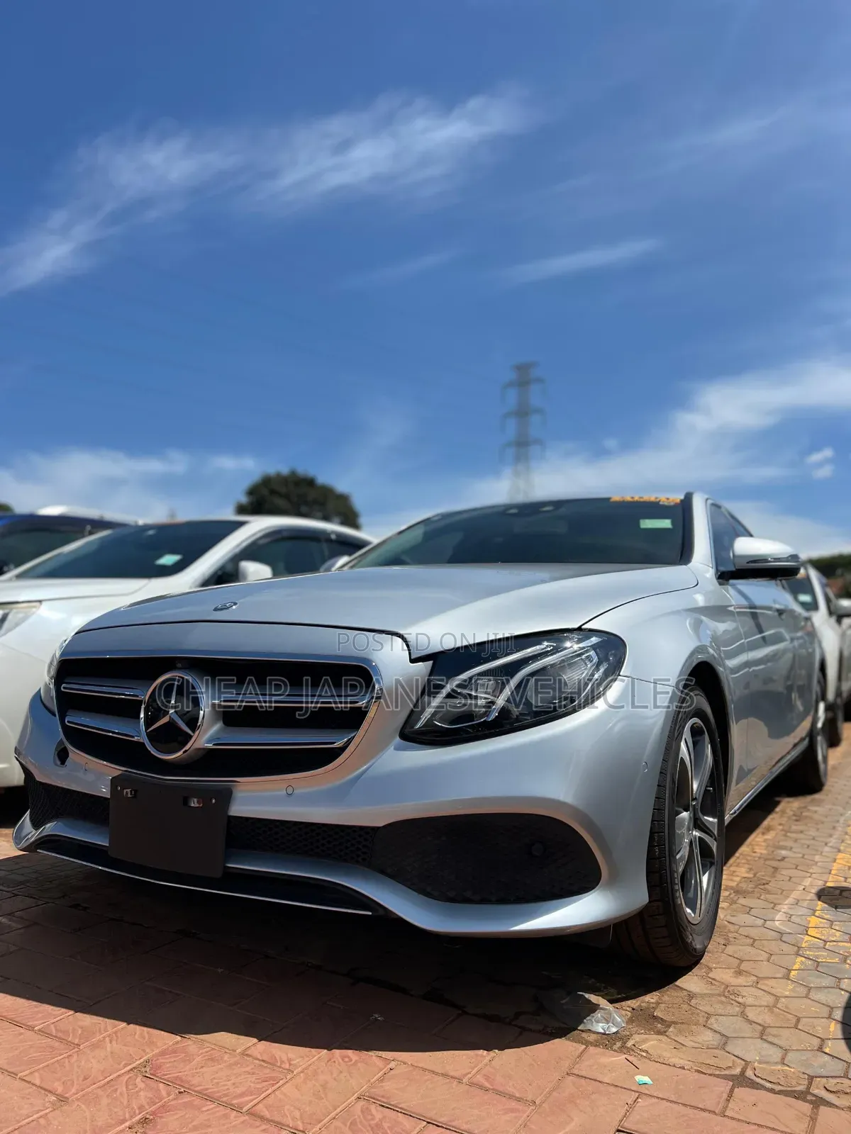 Mercedes-Benz E200 2017 Silver