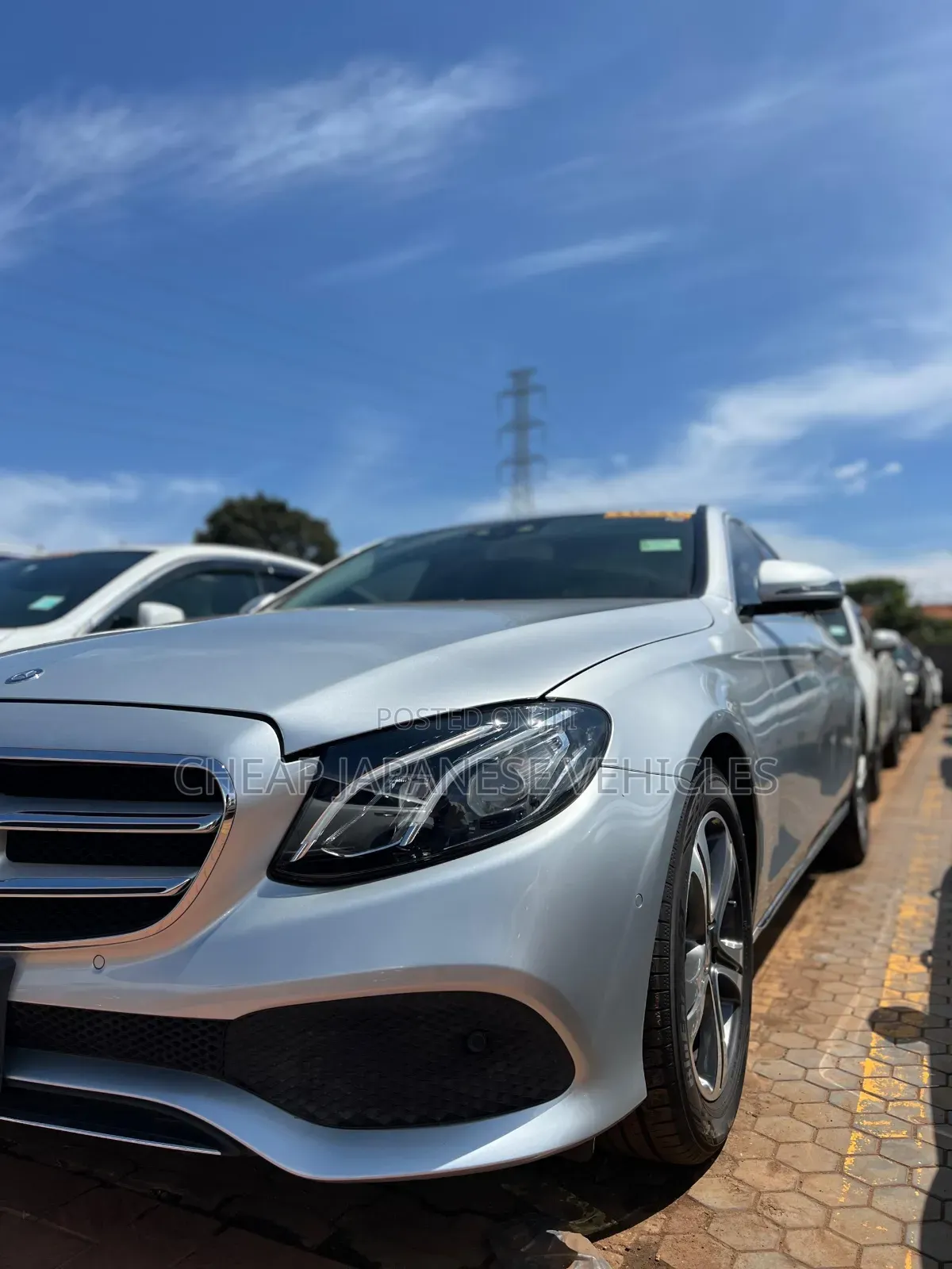 Mercedes-Benz E200 2017 Silver