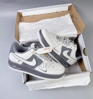 Bold Air Force 1