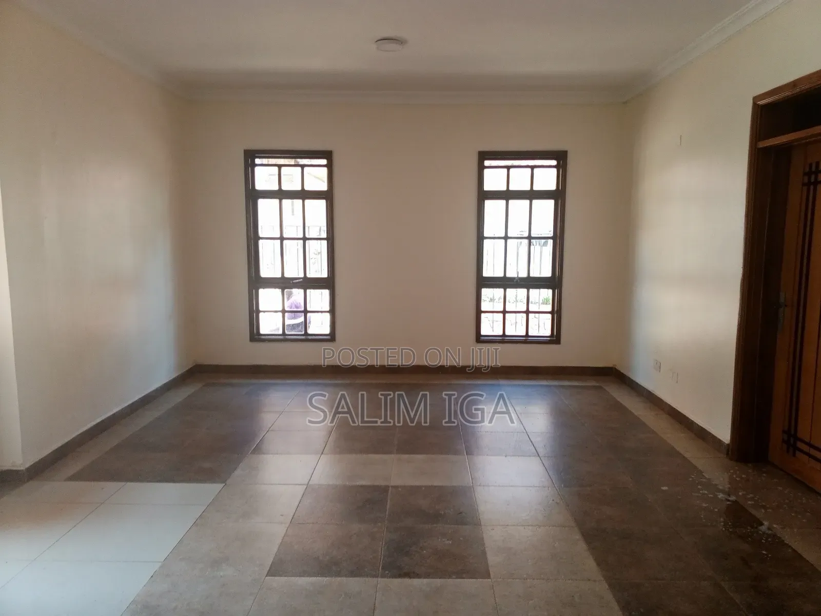 Office Building on Rent