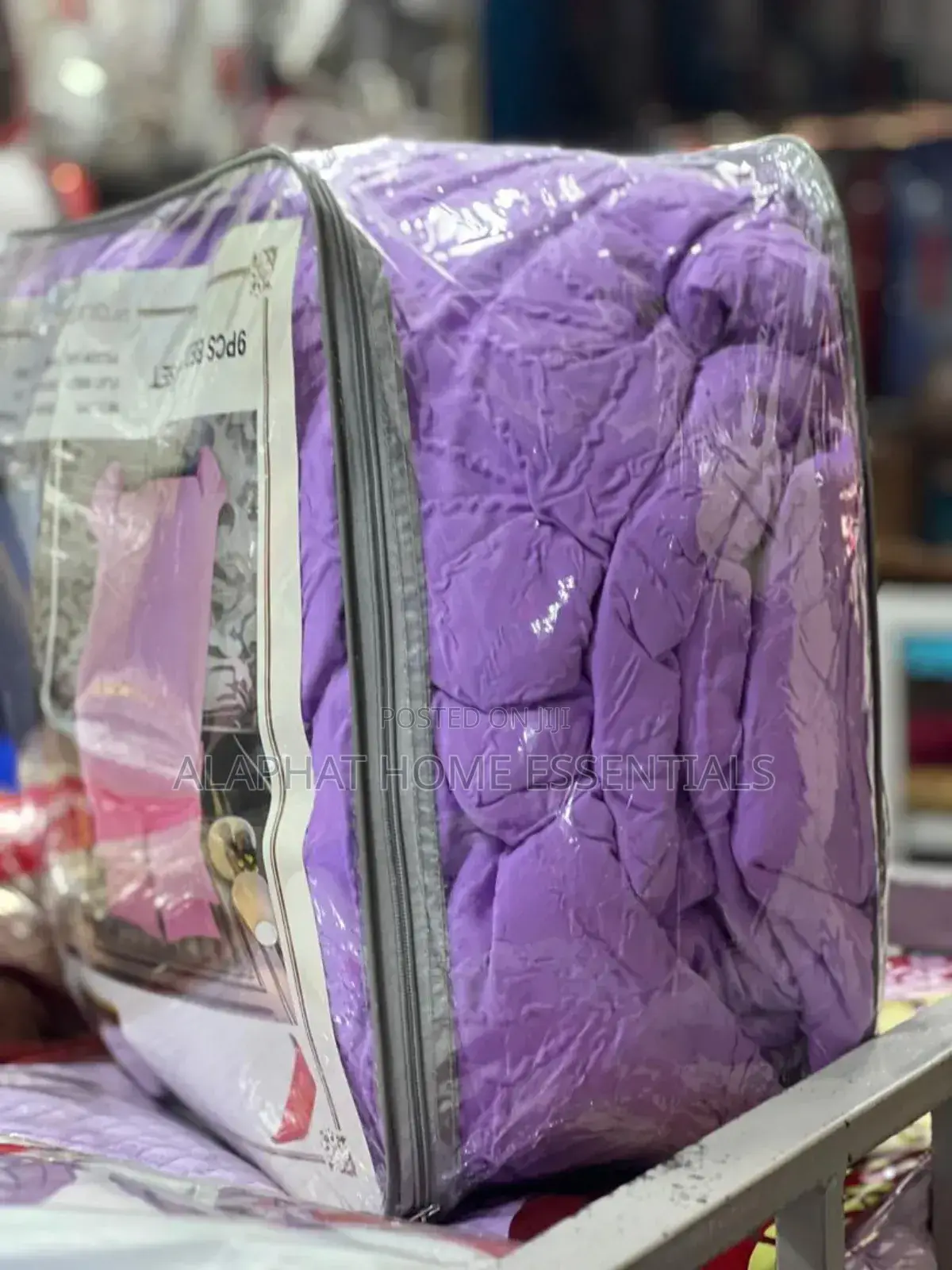 9 PCS 6*6 Duvet With Removable Quit