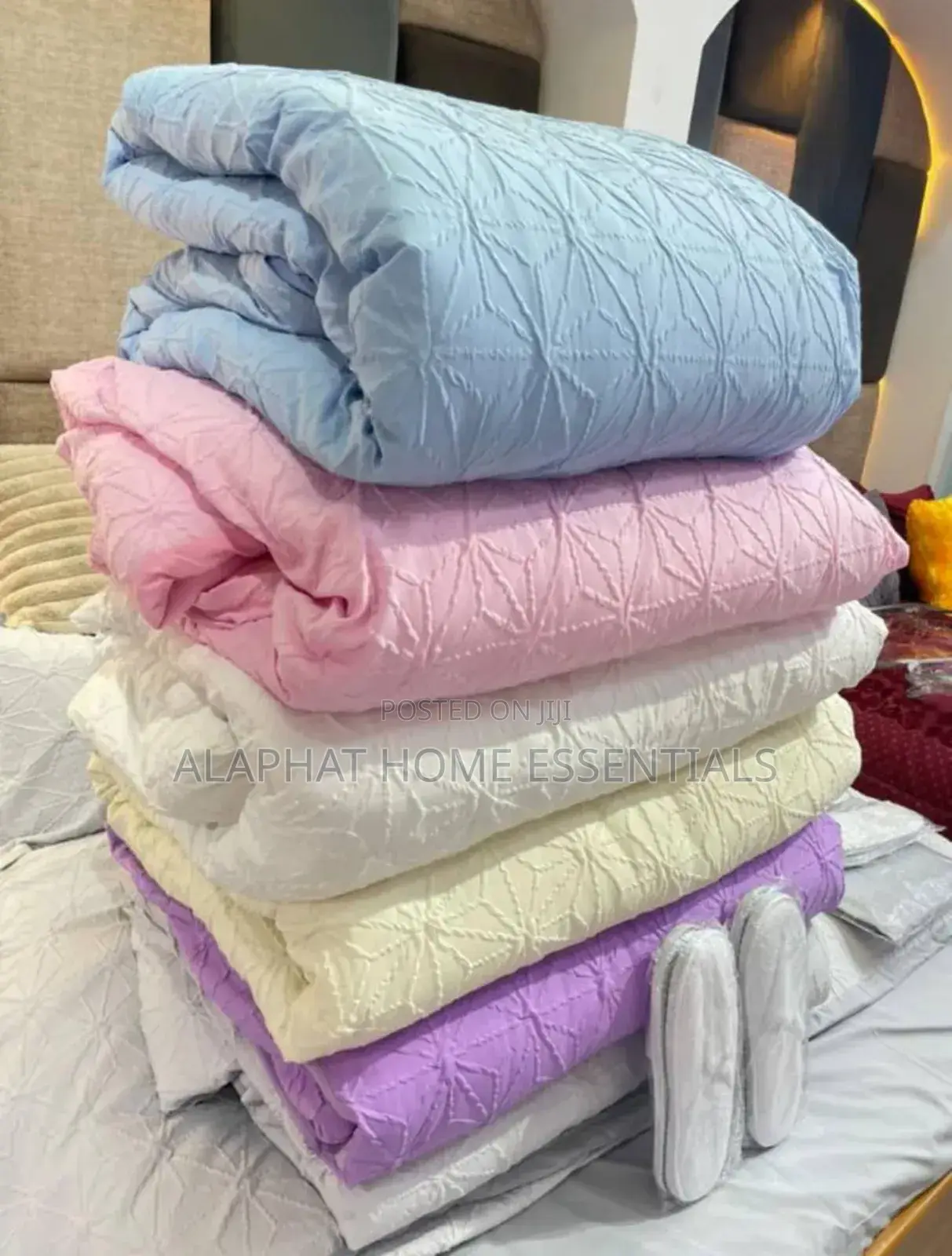 9 PCS 6*6 Duvet With Removable Quit