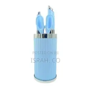 Comfortable and Durable Knife Set Blue