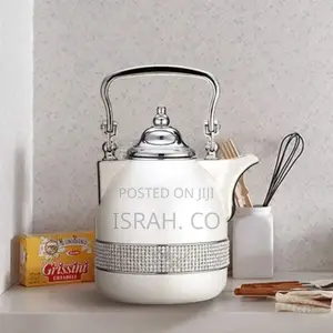 Vacuum Flasks Insulated Thermoses for Hot or Cold Water